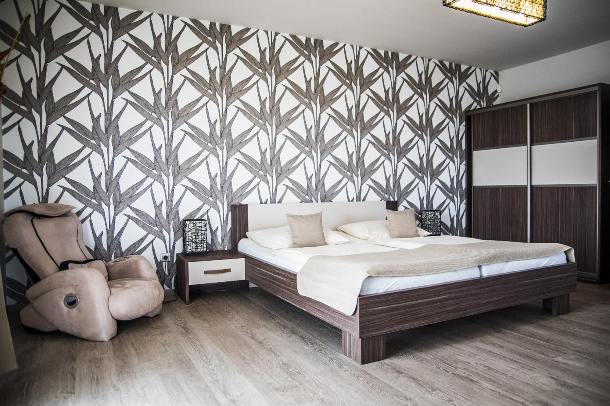 Hotel Elegance Sumperk Luaran gambar