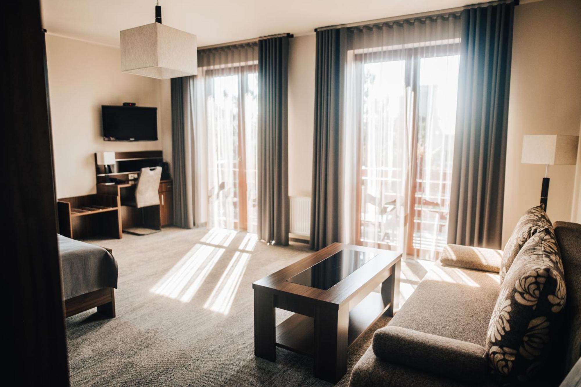 Hotel Elegance Sumperk Luaran gambar