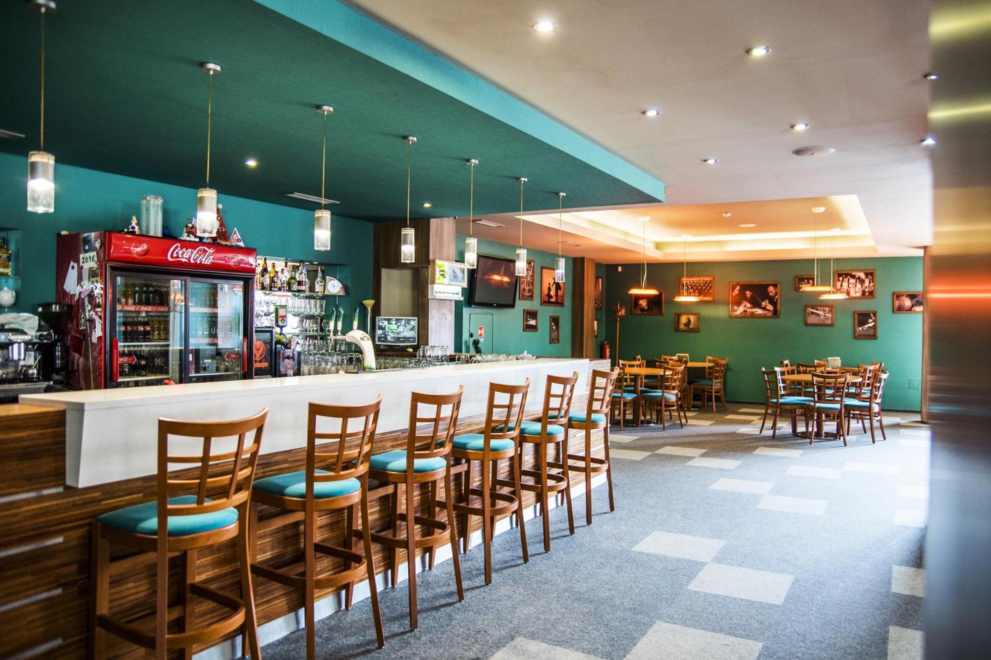 Hotel Elegance Sumperk Luaran gambar