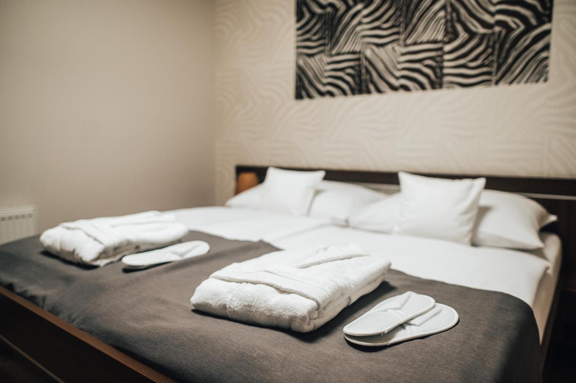 Hotel Elegance Sumperk Luaran gambar